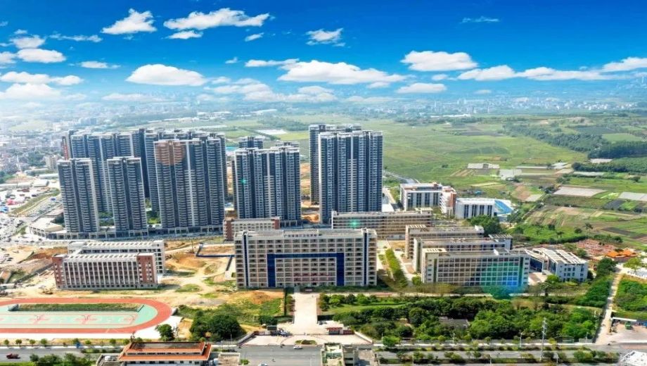 广东省湛江卫生学校