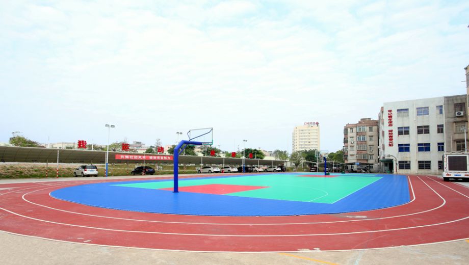 廉江市卫生职业技术学校