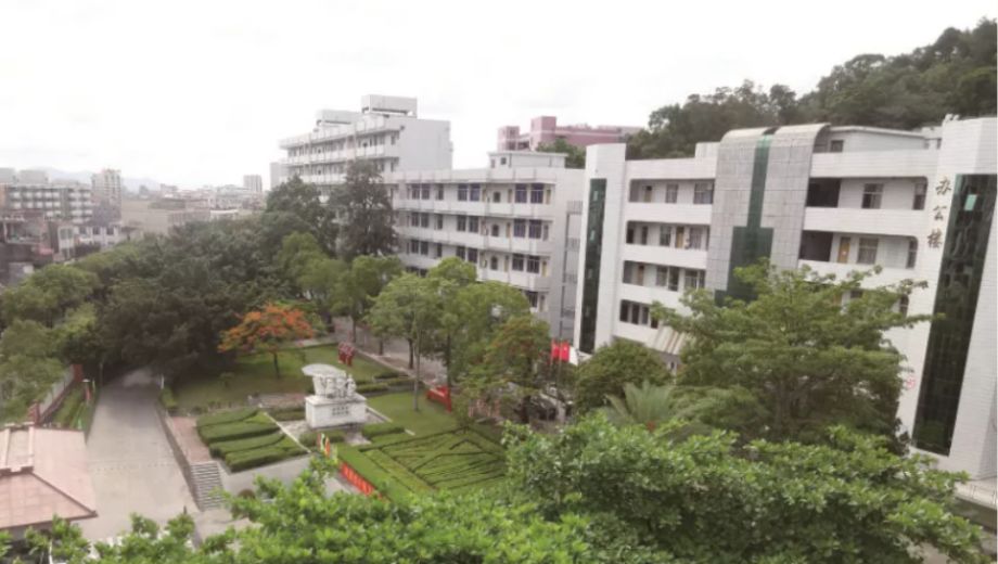 阳江市卫生学校