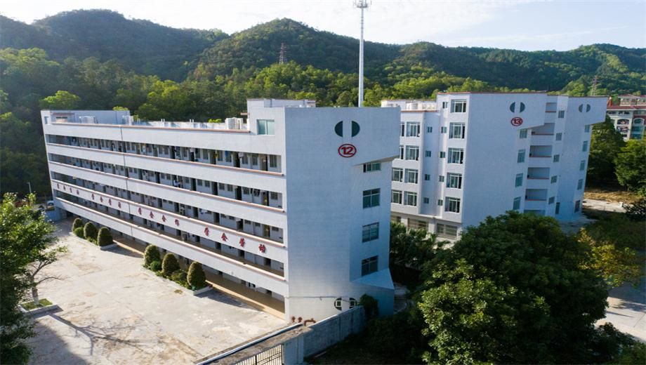 恩平市中等职业技术学校