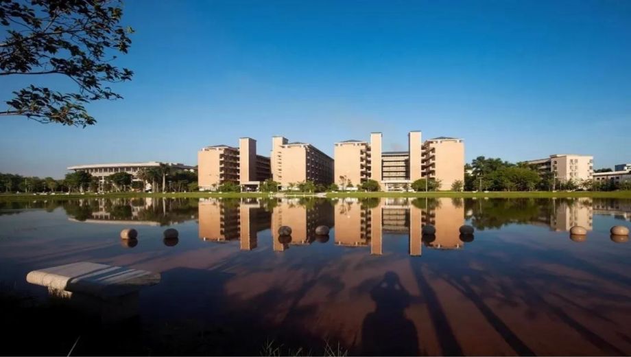 湛江理工职业学校